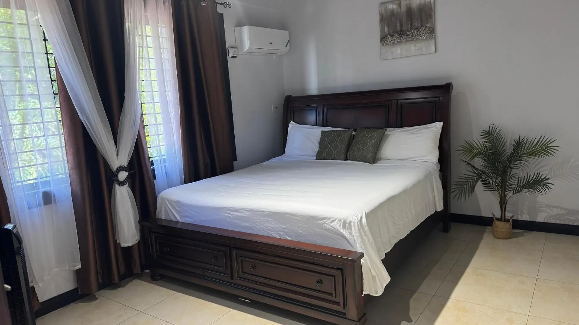 The Jewel Apartment Kingston